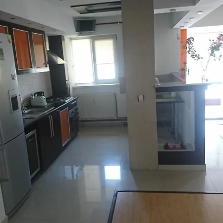 Apartment Modern 3 Ultracentral Mcdonalds Orange